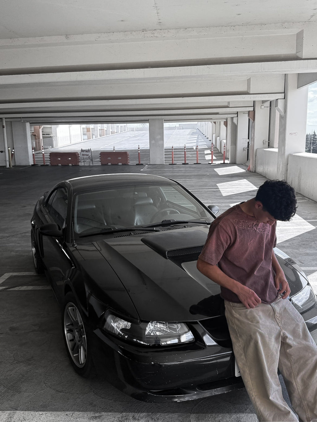 classic bleached shoulder design tee